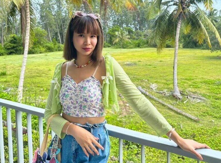 Meet Asian Singles Online: Exploring the Beauty of Single Asian Women