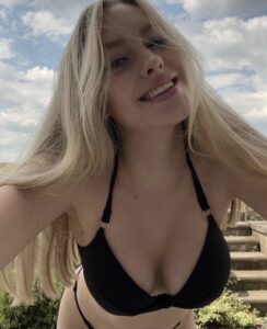 GoldenBrides image 2