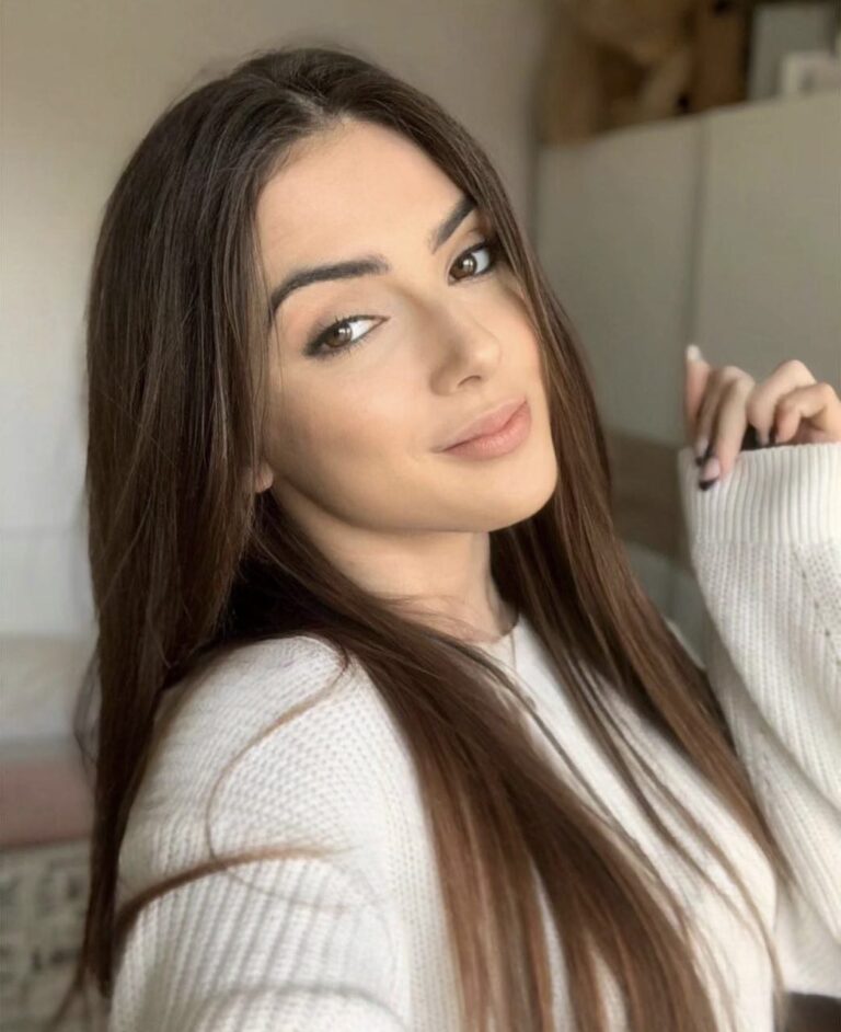 GoldenBrides image 4