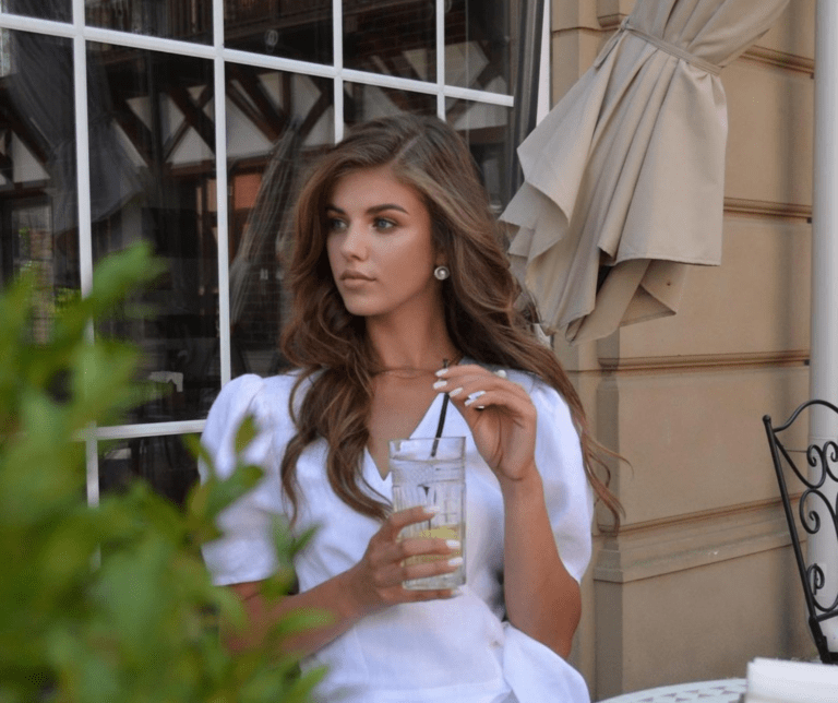 Femmes Suédoises pour le Mariage—Créez une Histoire d&rsquo;Amour Enchantée