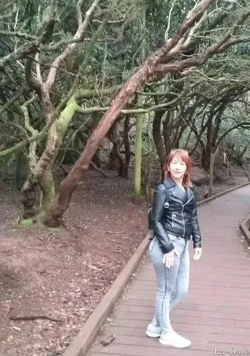 Valeria Profile image 6