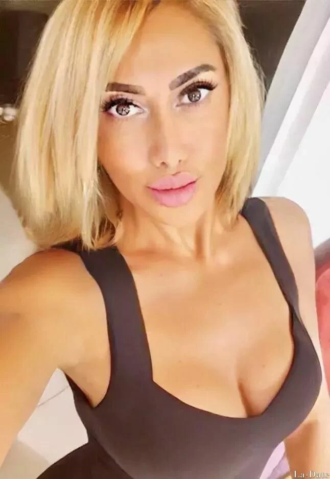 Yuleidys Profile image 5