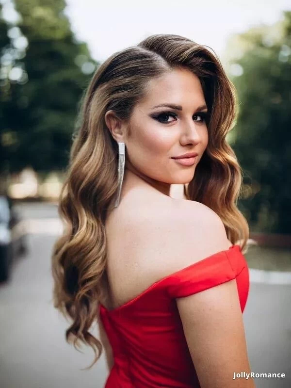 Elizaveta Profile image 1