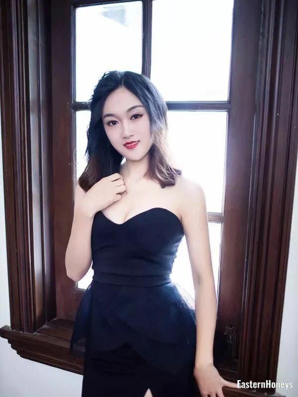 Olga, 26