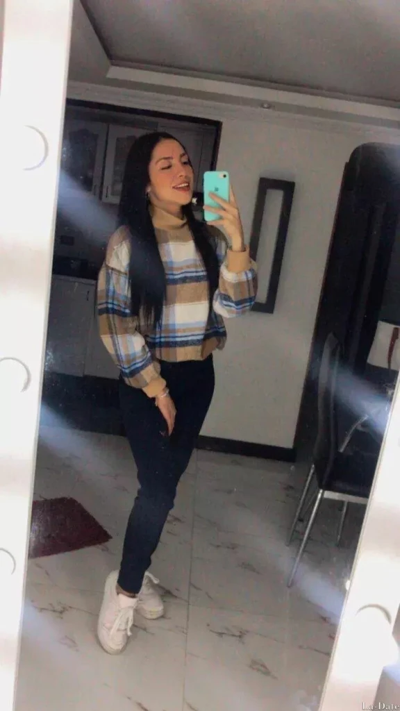 Carolina Profile image 6