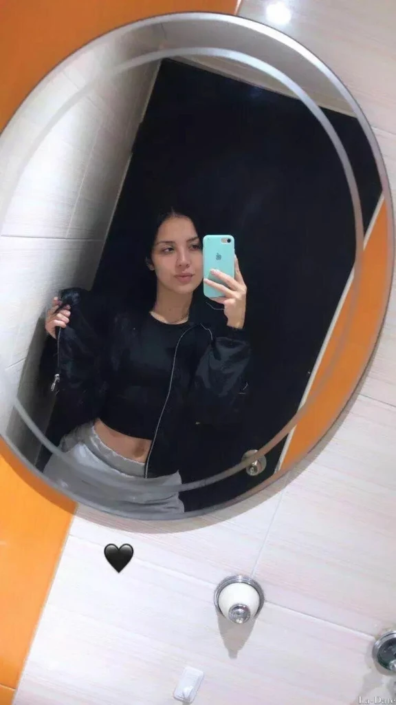 Carolina Profile image 5