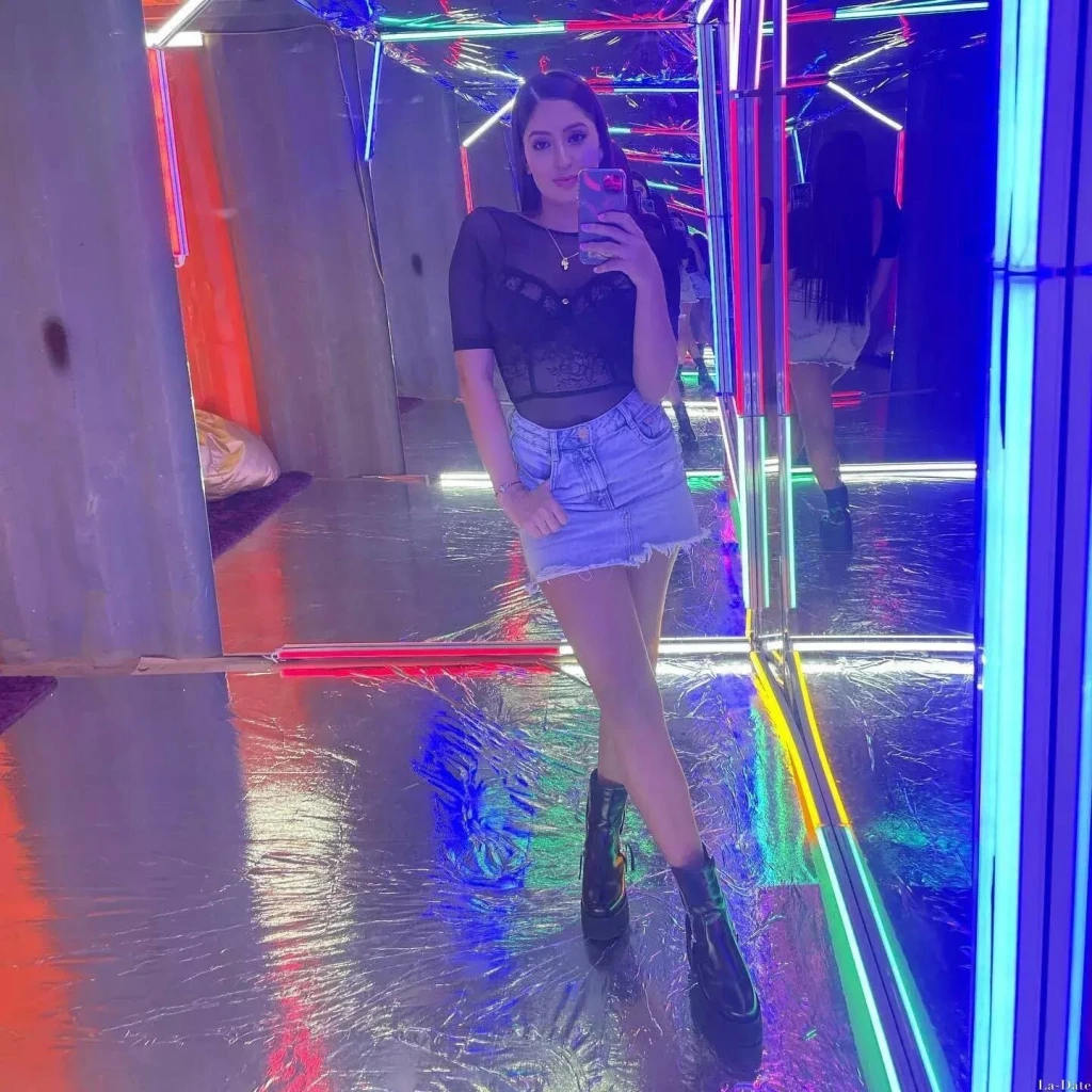 Rosana Profile image 5