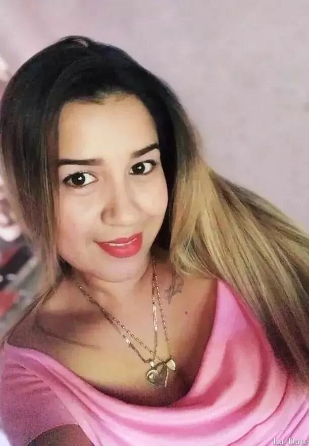 Nancy Profile image 4