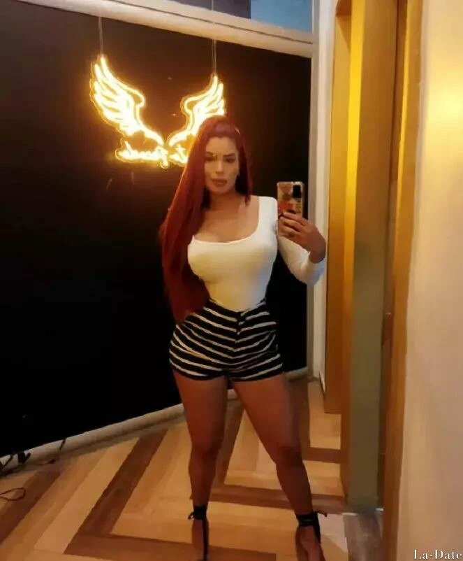 Yeraldine Profile image 1