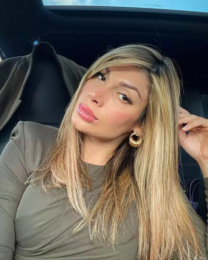 Camila Profile image 2