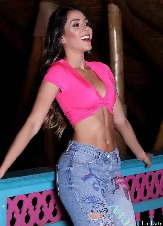 Milena Profile image 6