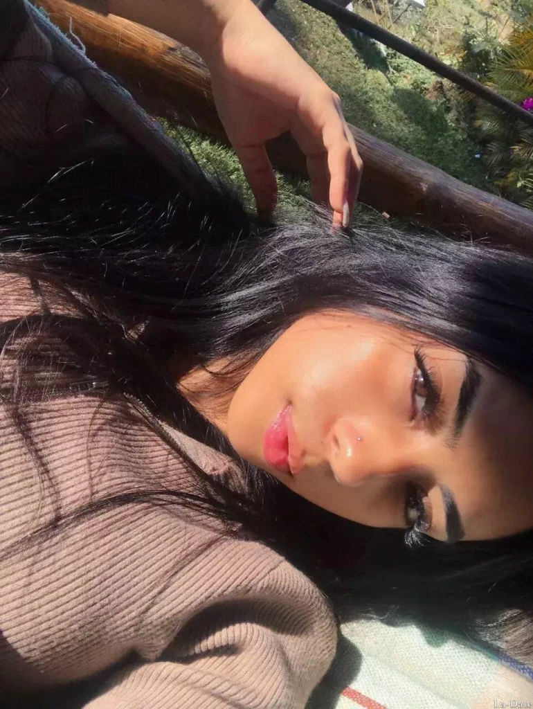 Yohana Profile image 1