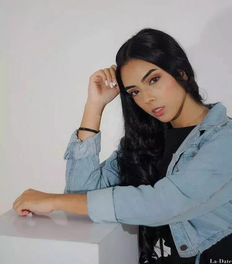 Yohana Profile image 2