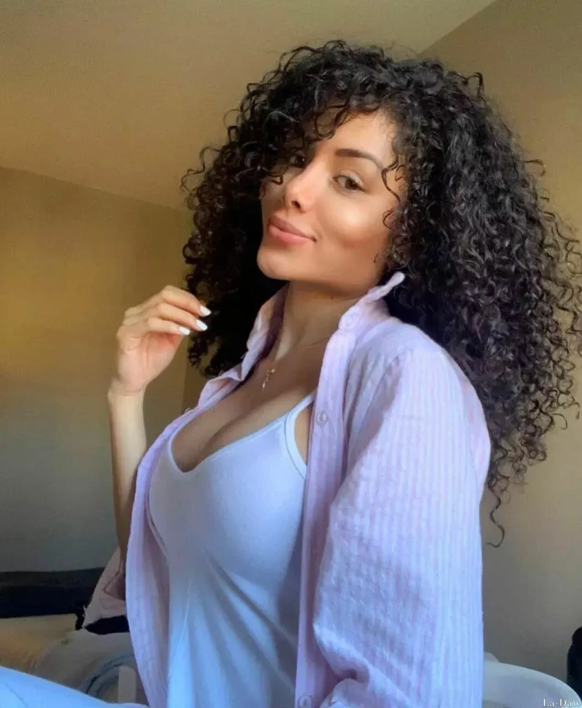 Natalia Profile image 3