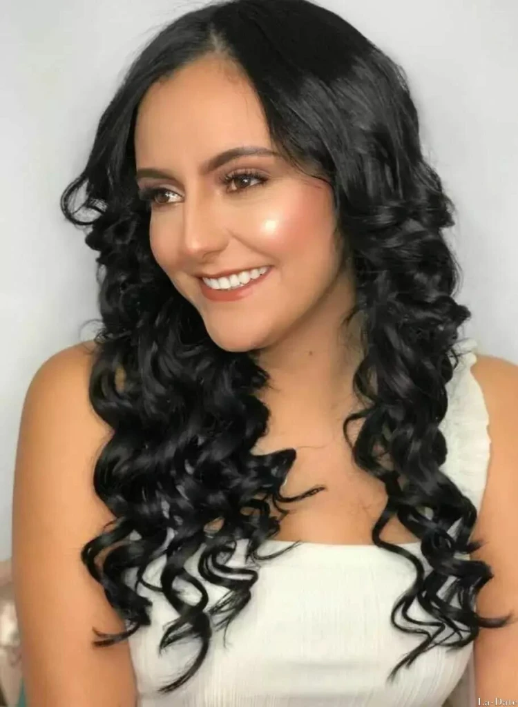 Viviana Profile image 6