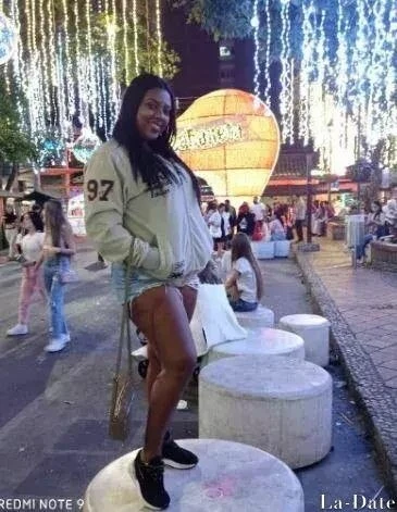 Julieth Profile image 1