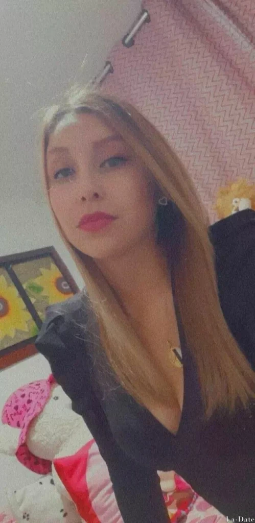 Laura Profile image 6