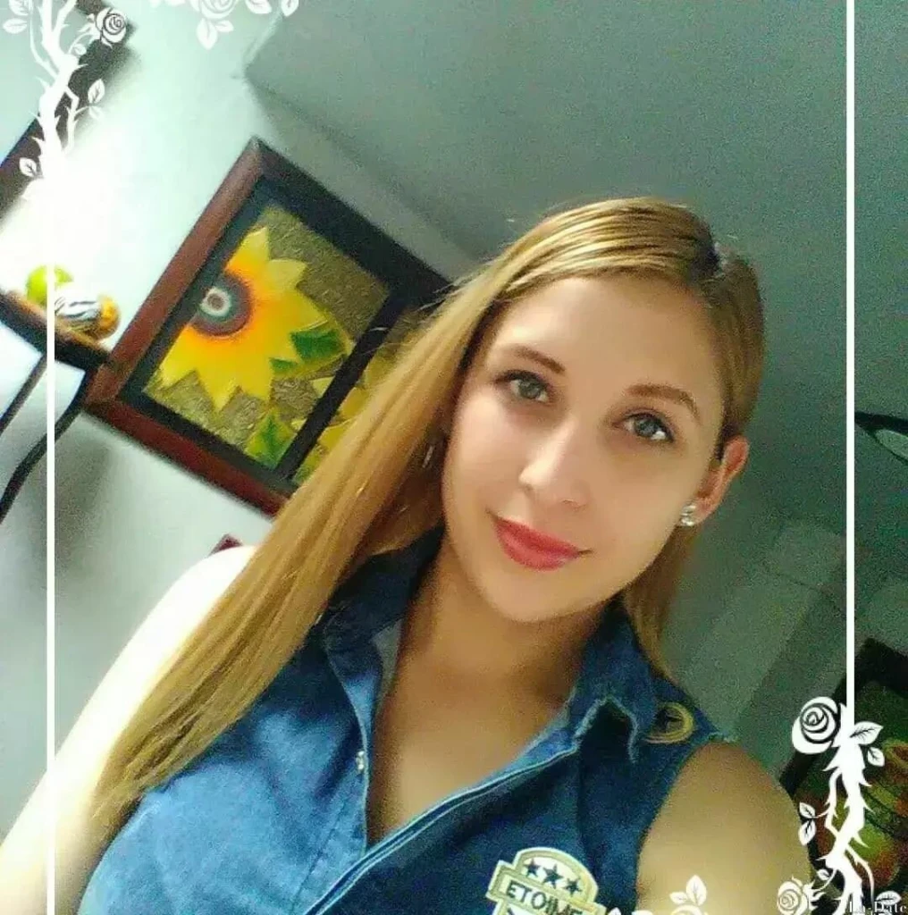 Laura Profile image 1