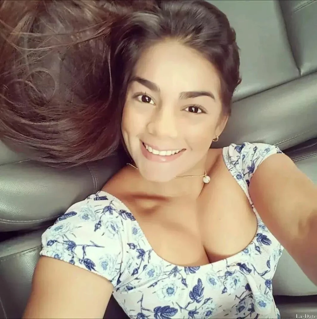 Mariangela Profile image 6