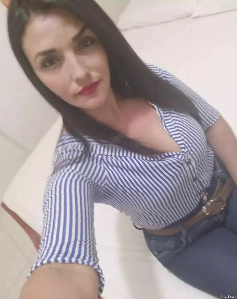 Tanya Profile image 6