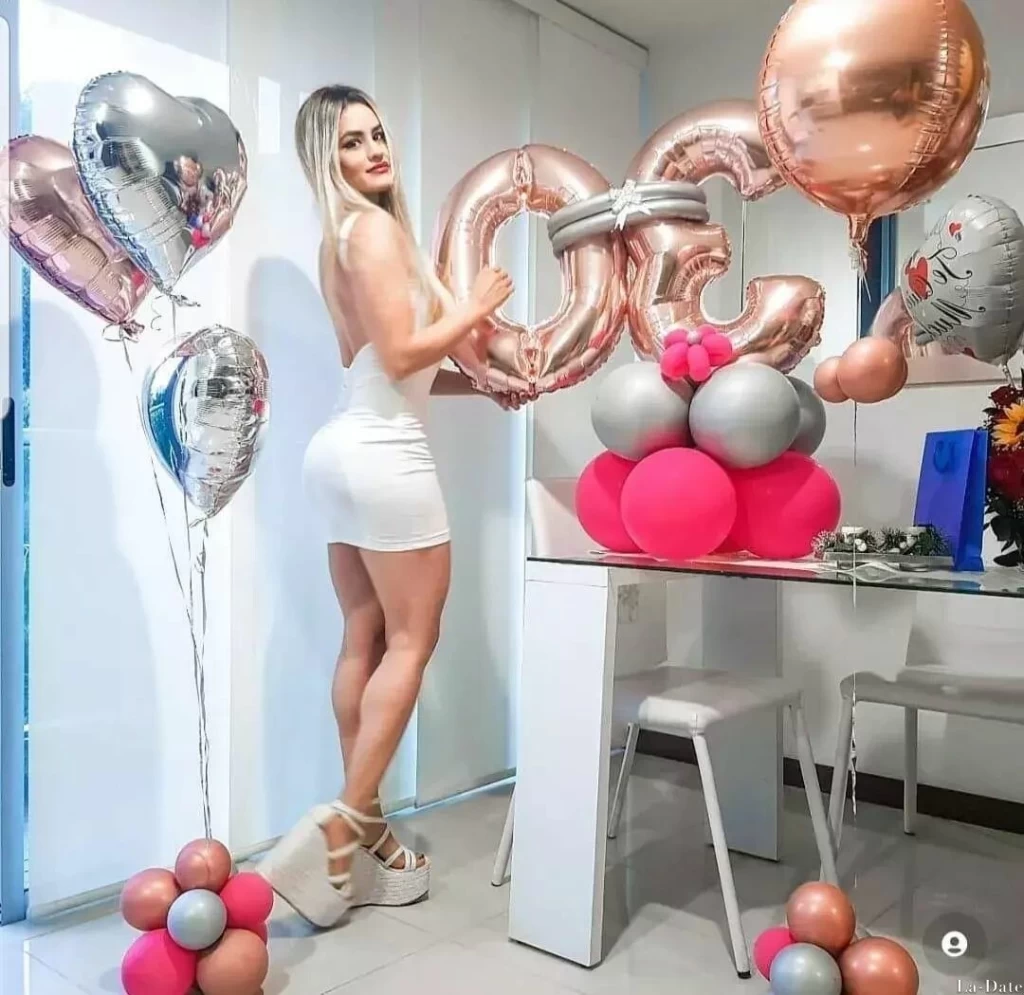 Alejandra Profile image 2