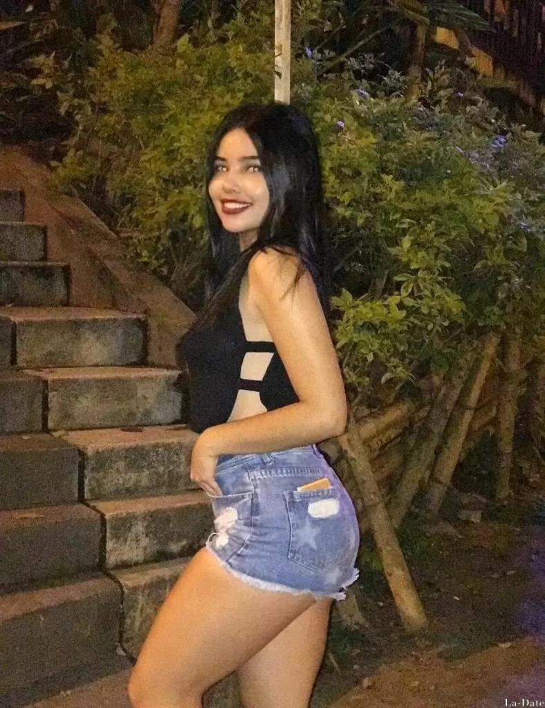 Dayana Profile image 5